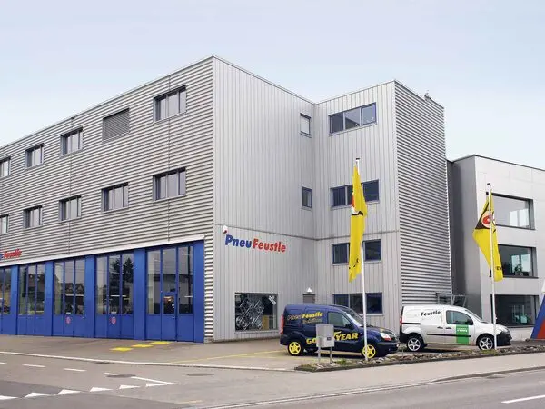 Frontansicht Pneu Feustle AG Eschlikon